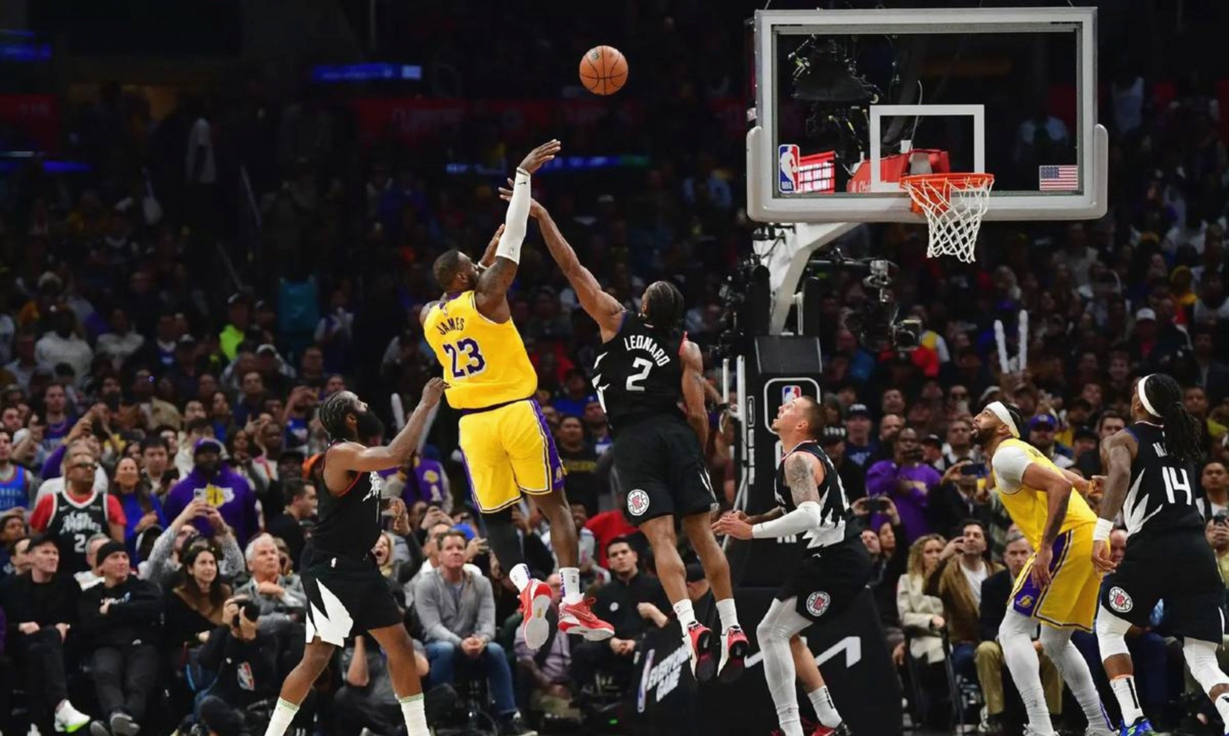 百家乐玩法-关于勇士负湖人,沃克砍下全场最高得分难救主的信息